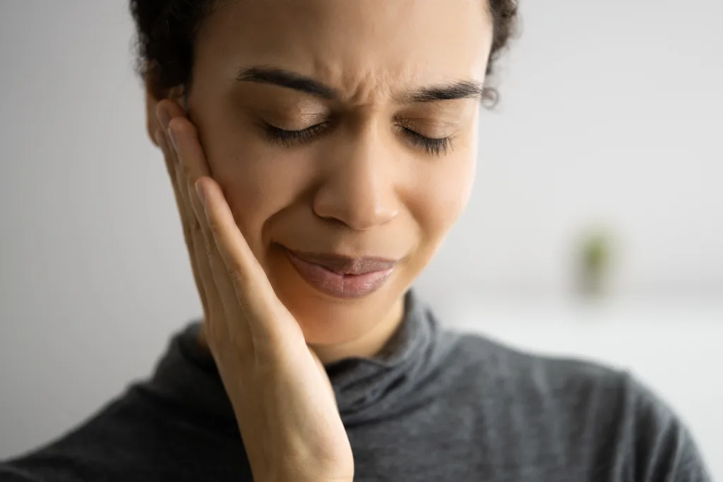 Toothaches: How to Know When It’s a Dental Emergency Toothaches: How to Know When It’s a Dental Emergency